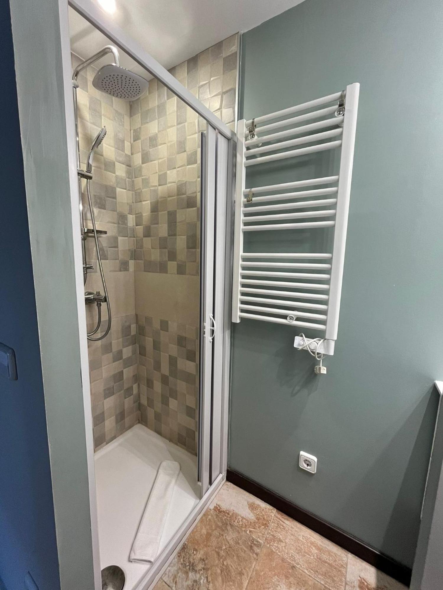 Homelikes Madrid Bagian luar foto